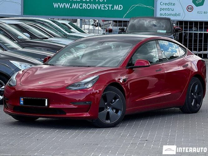 Tesla Model 3 25 interauto-car
