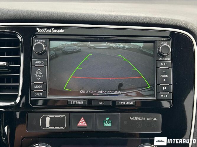 Mitsubishi Outlander 45 interauto-car