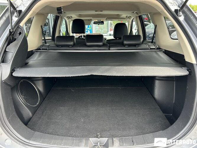 Mitsubishi Outlander 52 interauto-car