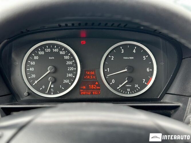 BMW 525 37 interauto-car