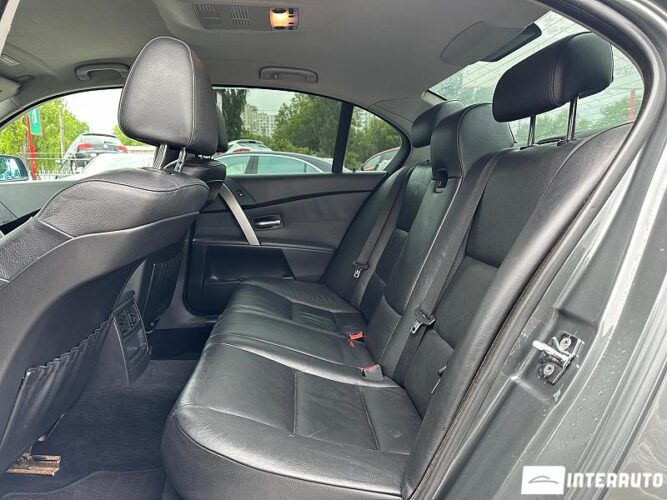 BMW 525 42 interauto-car