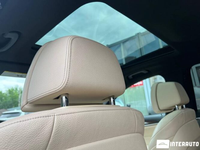 BMW 530 52 interauto-car