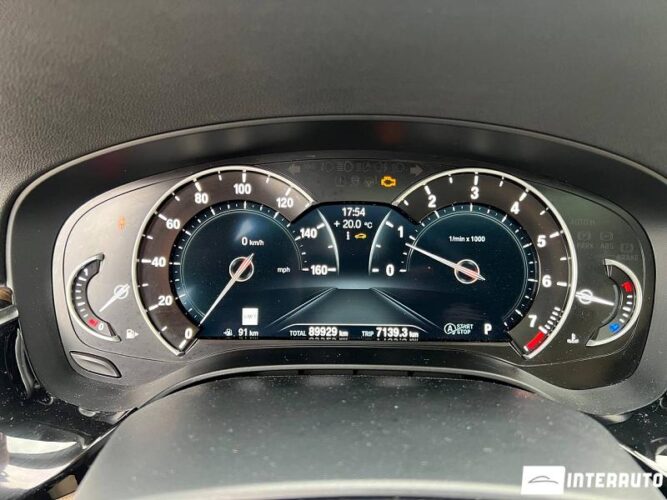 BMW 530 44 interauto-car