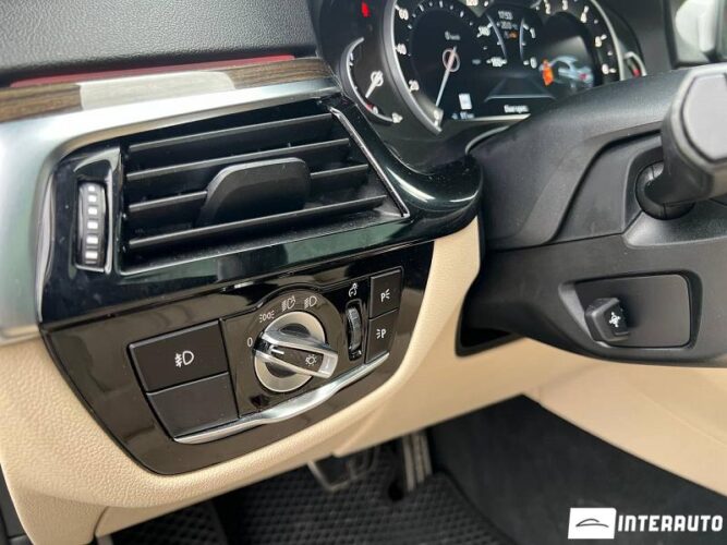 BMW 530 50 interauto-car