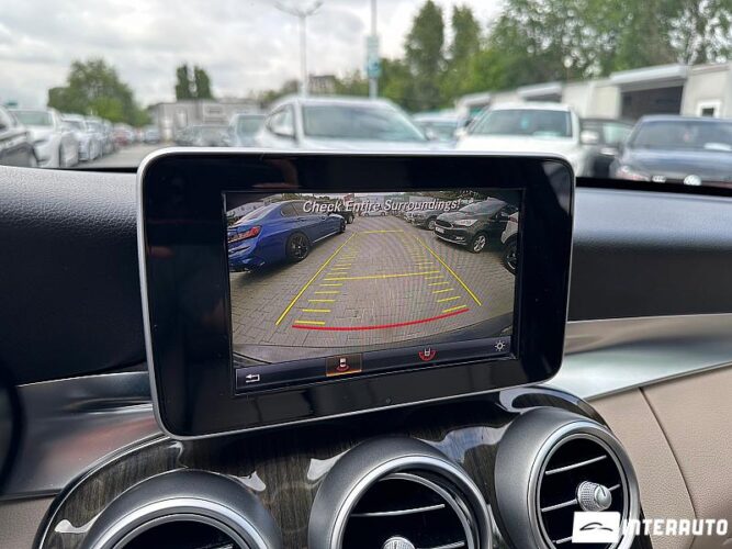 Mercedes C 300 44 interauto-car