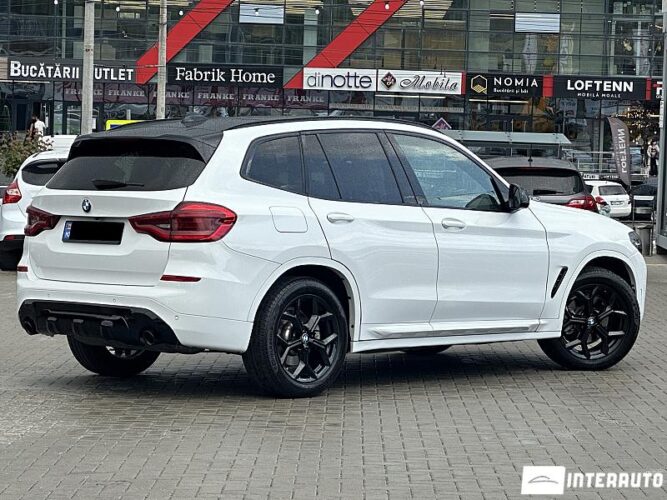 BMW X3 3.0i 37 interauto-car