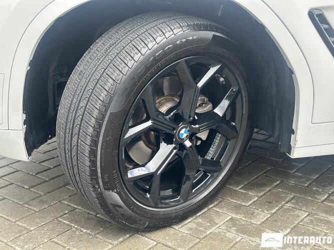 BMW X3 3.0i 52 interauto-car