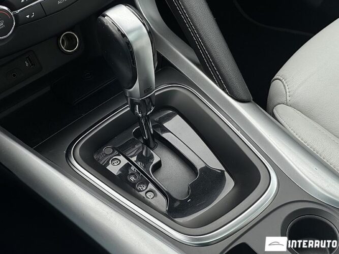 Renault Kadjar 48 interauto-car