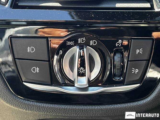 BMW 525 42 interauto-car