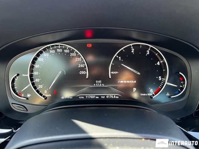 BMW 525 38 interauto-car