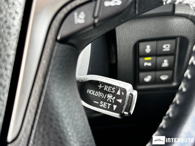 Toyota Land Cruiser Prado 59 interauto-car