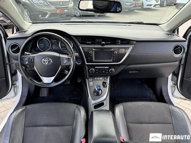 Toyota Auris 36 interauto-car