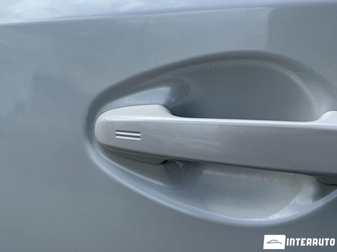 Toyota Auris 47 interauto-car