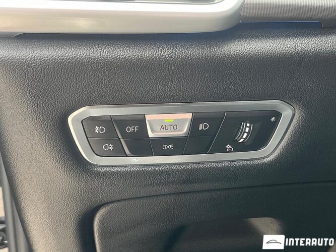 BMW X5 4.5e 44 interauto-car