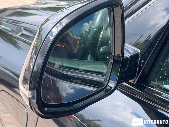 BMW X5 4.5e 40 interauto-car