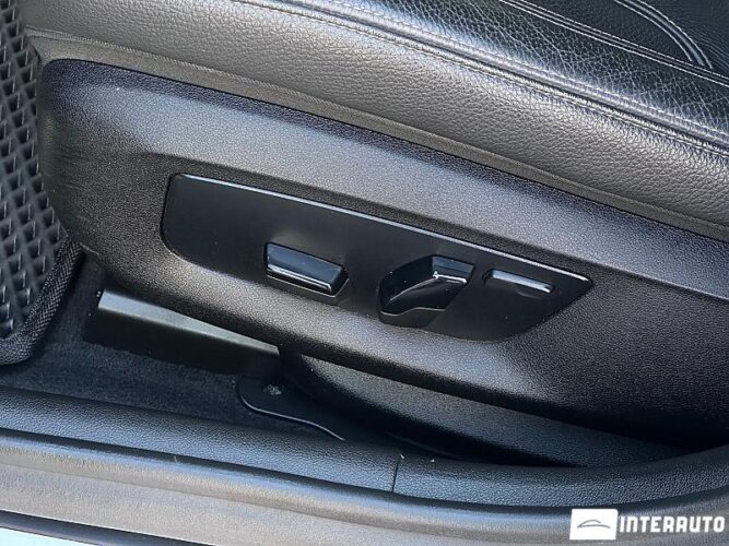 BMW 530e 41 interauto-car