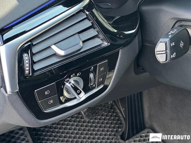 BMW 530e 39 interauto-car