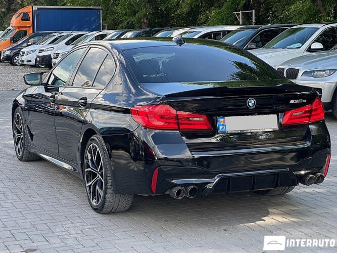 BMW 530e 35 interauto-car