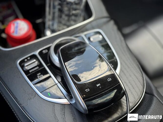 Mercedes E 220 46 interauto-car