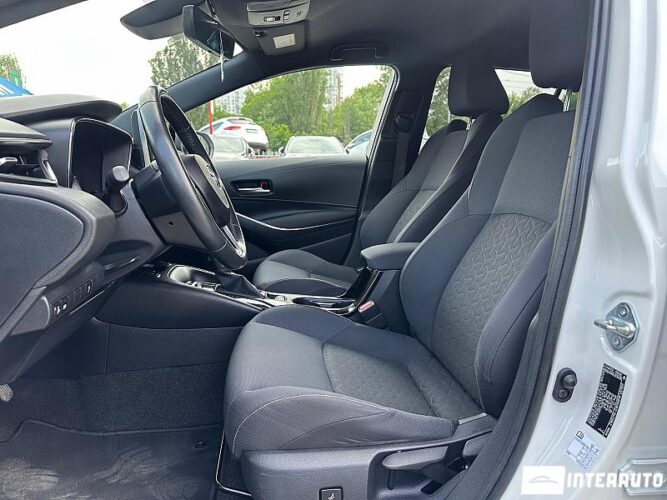 Toyota Corolla 32 interauto-car