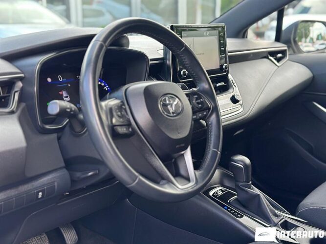 Toyota Corolla 33 interauto-car