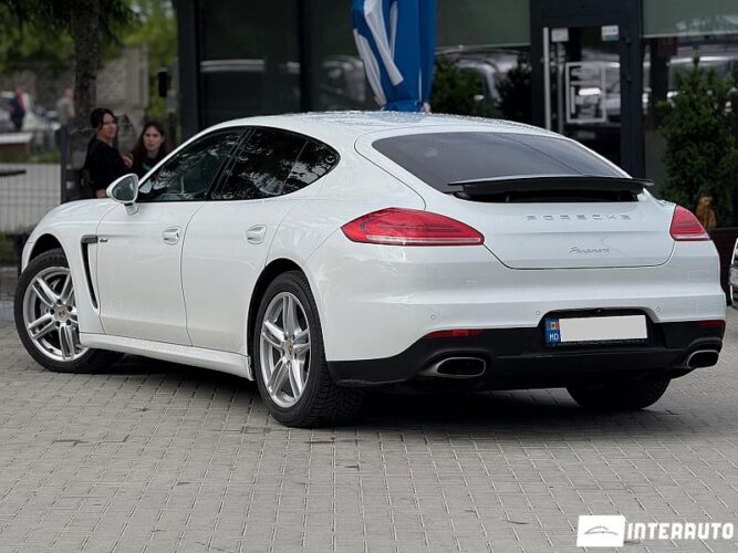 Porsche Panamera 35 interauto-car