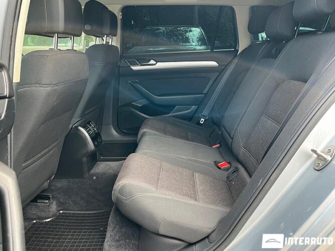 Volkswagen Passat 41 interauto-car