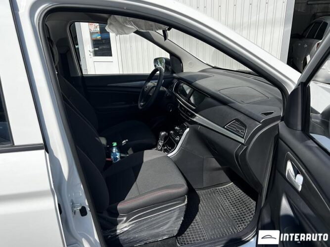 Changan Auchan 40 interauto-car