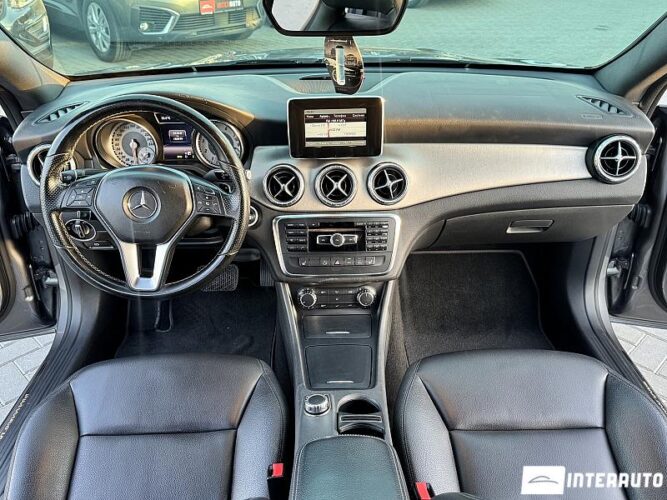 Mercedes CLA 200 36 interauto-car