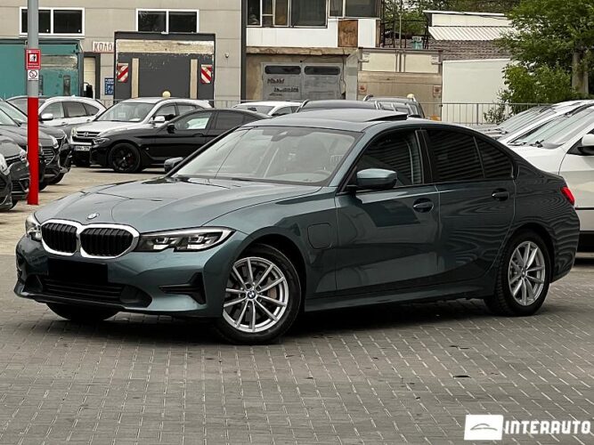 BMW 330E 2019 doar la InterAuto