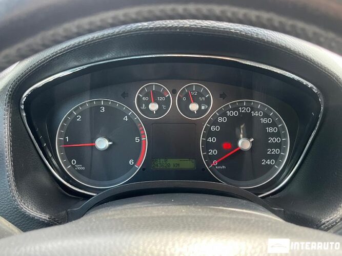 Ford C-MAX 34 interauto-car