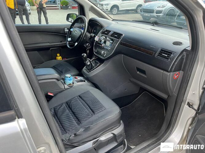 Ford C-MAX 37 interauto-car
