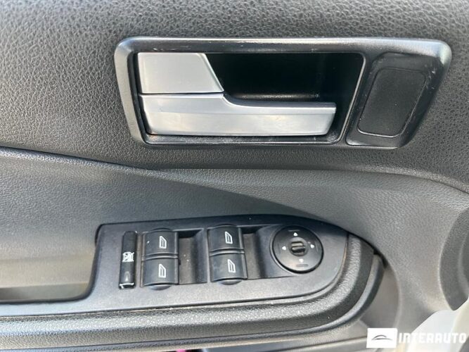 Ford C-MAX 31 interauto-car