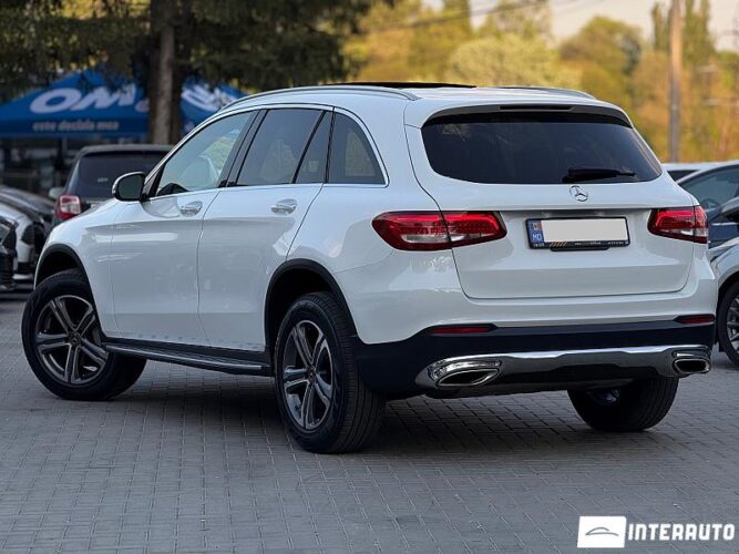Mercedes GLC 300 37 interauto-car