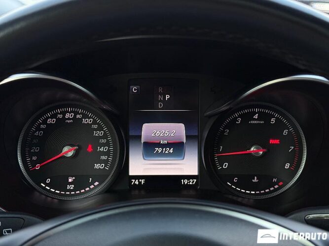 Mercedes GLC 300 46 interauto-car