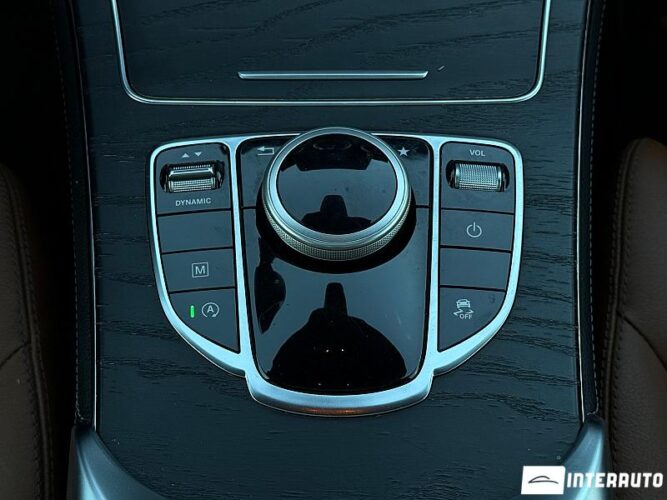 Mercedes GLC 300 49 interauto-car