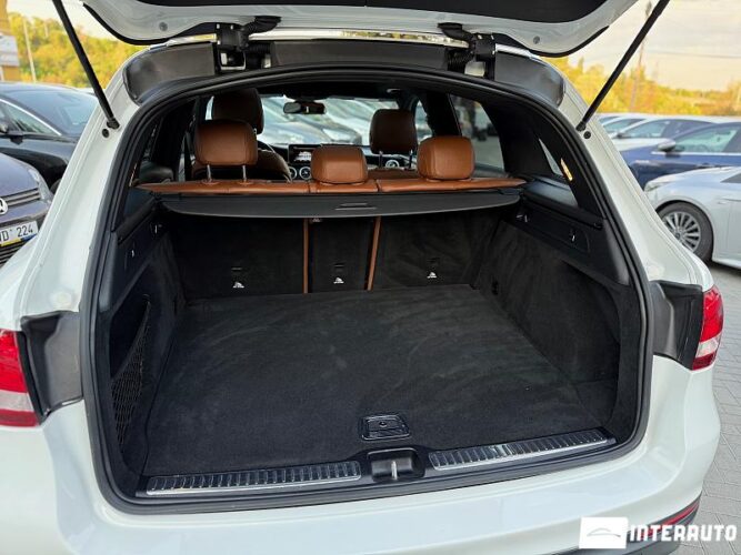 Mercedes GLC 300 54 interauto-car