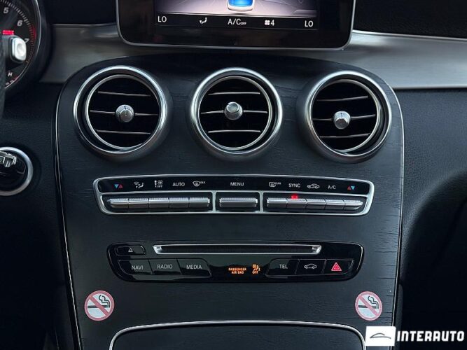 Mercedes GLC 300 48 interauto-car