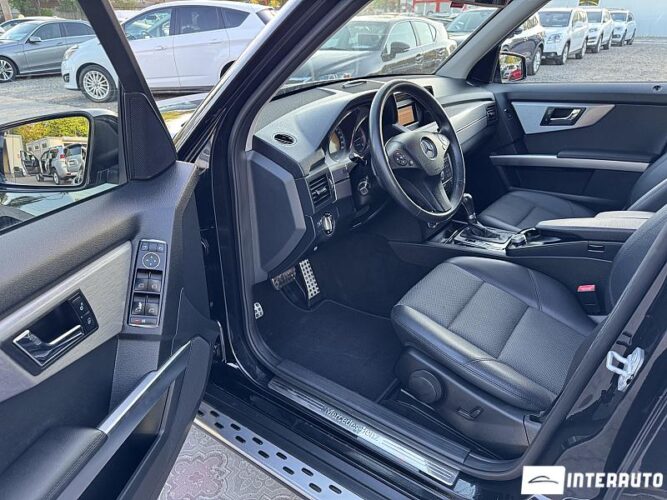 Mercedes GLK 220 42 mercedes GLK 220 2010