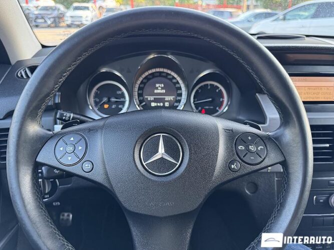 Mercedes GLK 220 47 mercedes GLK 220 2010