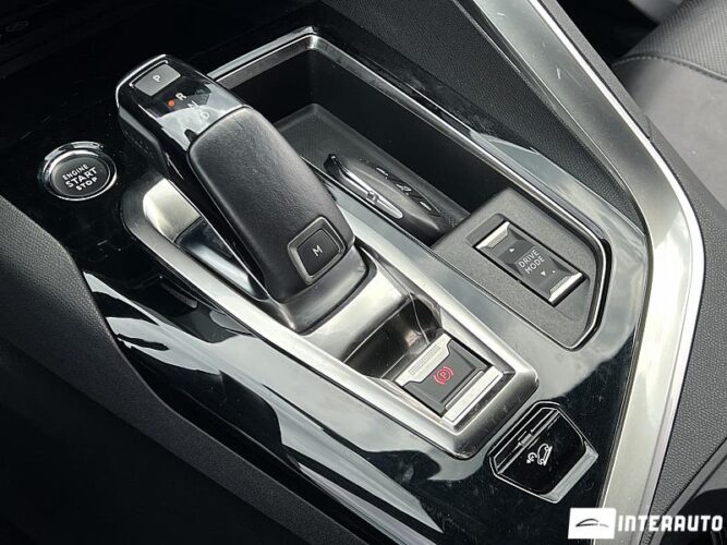 Peugeot 5008 45 interauto-car