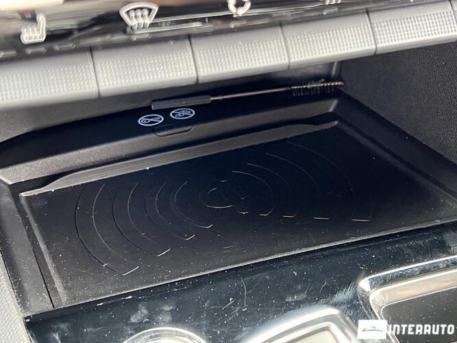 Peugeot 5008 44 interauto-car