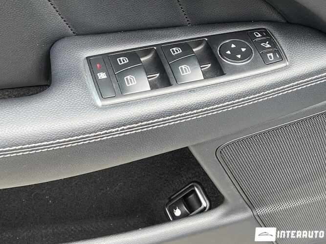 Mercedes CLS 220 37 interauto-car