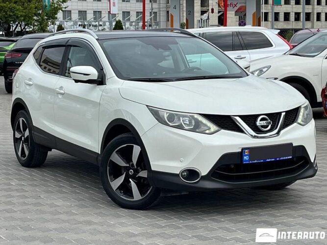 Nissan Qashqai 34 interauto-car