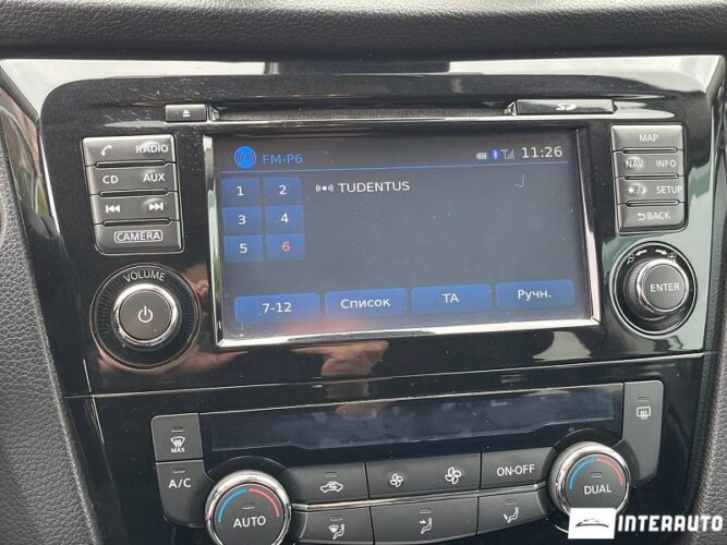 Nissan Qashqai 42 interauto-car