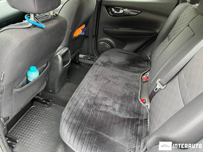 Nissan Qashqai 47 interauto-car