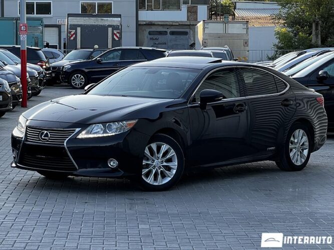 Lexus ES 300h 34 interauto-car