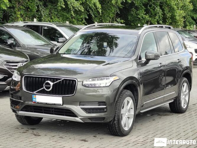Volvo XC 90 31 interauto-car