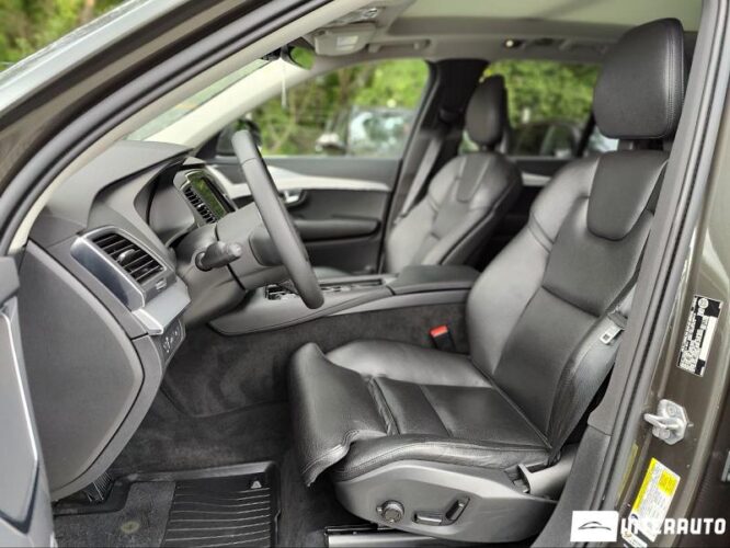 Volvo XC 90 36 interauto-car