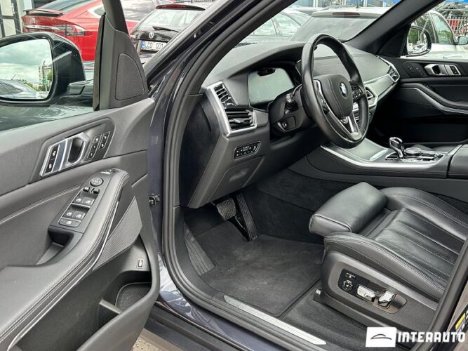 BMW X5 4.5e 42 interauto-car